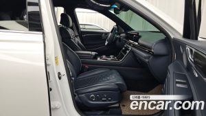 Genesis GV80 2.5T Бензин AWD 2024 года из Южной Кореи