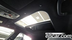 Genesis GV80 2.5T Бензин AWD 2024 года из Южной Кореи