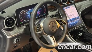 Mercedes-Benz C-Class C300 4MATIC Avantgarde 2024 года из Южной Кореи