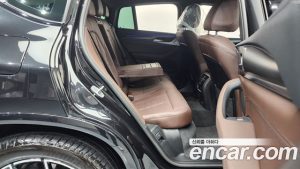 BMW X4 xDrive20i M Sport 2024 года из Южной Кореи