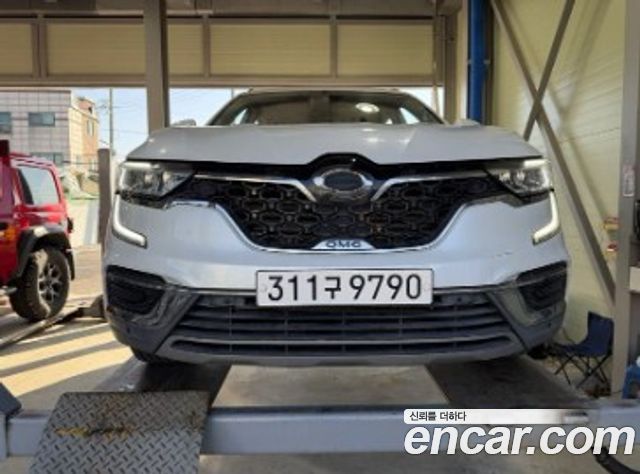 Renault-KoreaSamsung QM6 2.0 GDe LE Signature 2WD 2023 года из Кореи