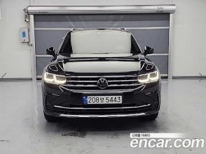 Volkswagen Tiguan 2.0 TDI Prestige 2022 года из Южной Кореи