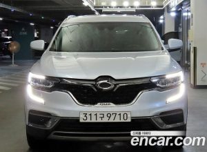 Renault-KoreaSamsung QM6 2.0 GDe LE Signature 2WD 2023 года из Южной Кореи