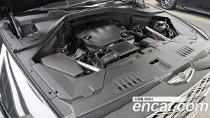 Genesis GV80 2.5T Бензин AWD 2025 года из Южной Кореи