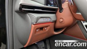 Genesis GV80 2.5T Бензин AWD 2025 года из Южной Кореи