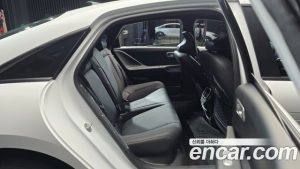 Hyundai Ioniq6 Standard 2025 года из Южной Кореи