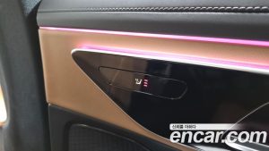 Mercedes-Benz E-Class E200 Avantgarde 2025 года из Южной Кореи
