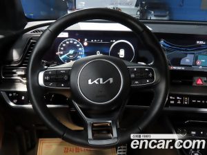 Kia Sportage Бензин 1.6 Turbo 2WD 2024 года из Южной Кореи