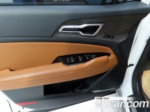 Kia Sportage Бензин 1.6 Turbo 2WD 2024 года из Южной Кореи