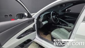 Hyundai AVANTE Inspiration 2026 года из Южной Кореи