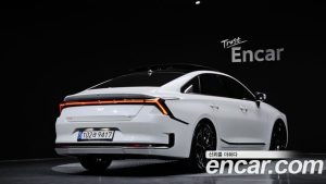 Kia K8 Signature 2025 года из Южной Кореи
