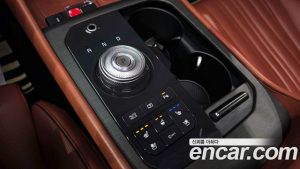 Kia K8 Signature 2025 года из Южной Кореи