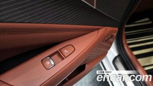 Kia K8 Signature 2025 года из Южной Кореи