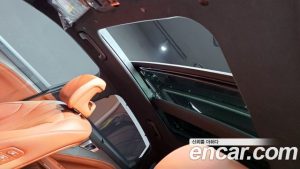 Kia K8 Signature 2025 года из Южной Кореи