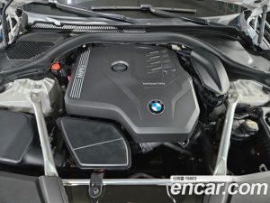 BMW 5-Series 520i M Sport 2023 года из Южной Кореи