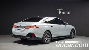 BMW 5-Series 520i M Sport 2025 года из Южной Кореи