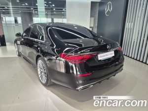 Mercedes-Benz S-Class S500L 4MATIC 2025 года из Южной Кореи