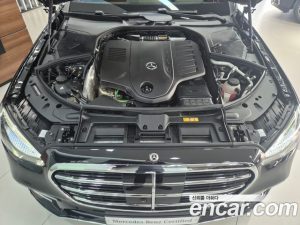 Mercedes-Benz S-Class S500L 4MATIC 2025 года из Южной Кореи