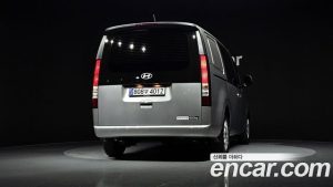 Hyundai Staria HEV 1.6 Wagon 5 2025 года из Южной Кореи