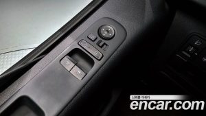 Hyundai Staria HEV 1.6 Wagon 5 2025 года из Южной Кореи