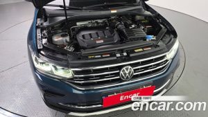 Volkswagen Tiguan 2.0 TDI 4 Prestige 2023 года из Южной Кореи