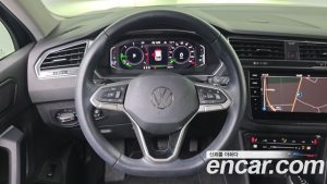 Volkswagen Tiguan 2.0 TDI 4 Prestige 2023 года из Южной Кореи