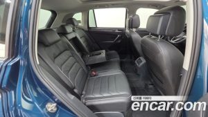 Volkswagen Tiguan 2.0 TDI 4 Prestige 2023 года из Южной Кореи