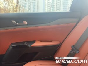 Kia K5 2.0 2024 года из Южной Кореи