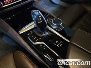 BMW 5-Series 530i M Sport 2023 года из Южной Кореи