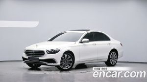 Mercedes-Benz E-Class E350 4MATIC Exclusive 2023 года из Южной Кореи