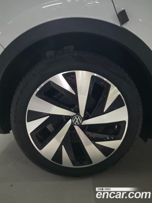 Volkswagen ID.5 PRO 2025 года из Южной Кореи