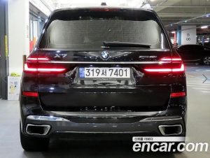 BMW X7 xDrive 40i M Sport 7-Seater 2024 года из Южной Кореи