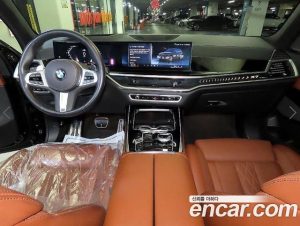 BMW X7 xDrive 40i M Sport 7-Seater 2024 года из Южной Кореи