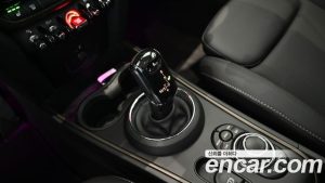 Mini Countryman CLASSIC Plus COMFORT PACK 2023 года из Южной Кореи