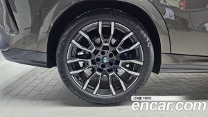 BMW X6 xDrive40i M Sport 2025 года из Южной Кореи