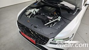 Genesis G80 Бензин 2.5 Turbo AWD 2025 года из Южной Кореи