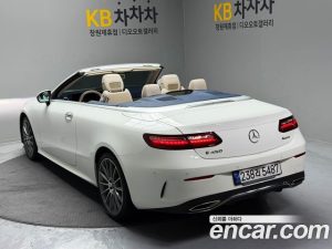 Mercedes-Benz E-Class E450 4MATIC Cabriolet 2023 года из Южной Кореи