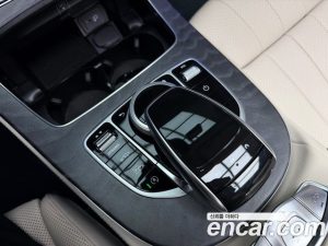 Mercedes-Benz E-Class E450 4MATIC Cabriolet 2023 года из Южной Кореи