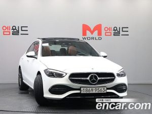 Mercedes-Benz C-Class C200 Avantgarde 2025 года из Южной Кореи