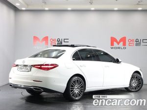 Mercedes-Benz C-Class C200 Avantgarde 2025 года из Южной Кореи