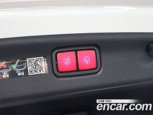 Mercedes-Benz C-Class C200 Avantgarde 2025 года из Южной Кореи