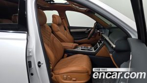Genesis GV80 2.5T Бензин AWD 2024 года из Южной Кореи