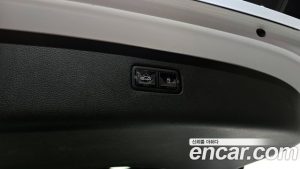Genesis GV80 2.5T Бензин AWD 2024 года из Южной Кореи