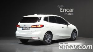 BMW 2-Series 218d Luxury 2025 года из Южной Кореи