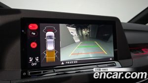 Volkswagen Golf 2.0 GTI 2024 года из Южной Кореи