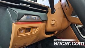 Genesis GV80 2.5T Бензин AWD 2025 года из Южной Кореи