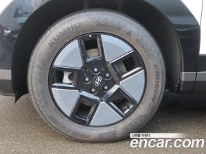 Hyundai Santafe HEV 1.6 2WD 2024 года из Южной Кореи