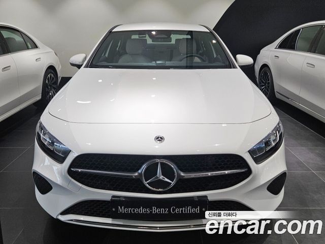 Mercedes-Benz A-Class A220 SEDAN 2025 года из Кореи