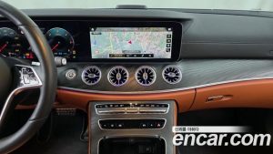 Mercedes-Benz CLS-Class CLS300d 4MATIC 2023 года из Южной Кореи