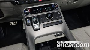 Hyundai Palisade Дизель 2.2 2WD 2024 года из Южной Кореи